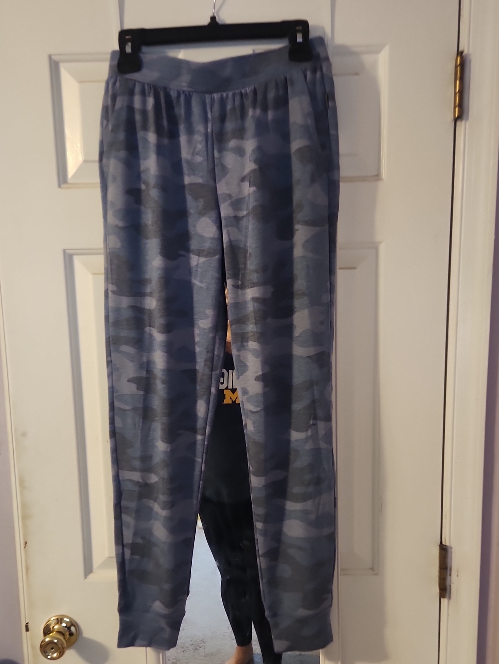Eddie Bauer Gray Blue Camo Joggers